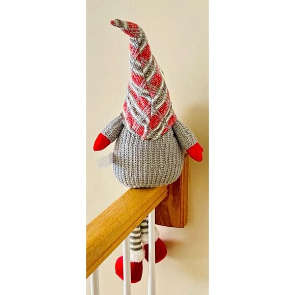 Gnome Christmas Decor Gray Red -weighted NWT - Picture 2 of 3